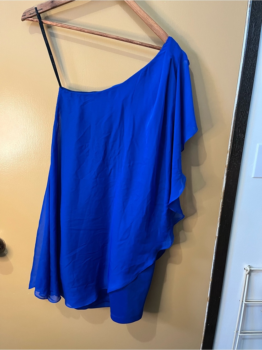 Bisou | 4 | One-Shoulder Royal Blue Women's Dress | PTP 17” | Length 29”